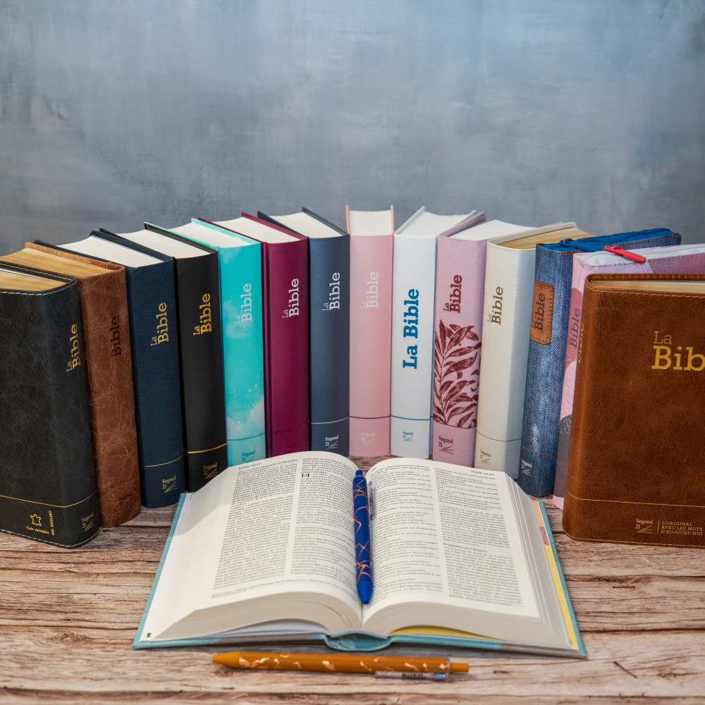 BIBLE SEGOND 21 COMPACTE "PREMIUM STYLE" SOUPLE TOILE BLANCHE AVEC ONGLETS TRANCHES DOREES