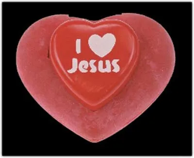 GOMME COEUR AVEC SON TAILLE CRAYON ROUGE