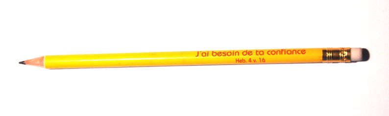 CRAYON PAPIER JAUNE AVEC GOMME