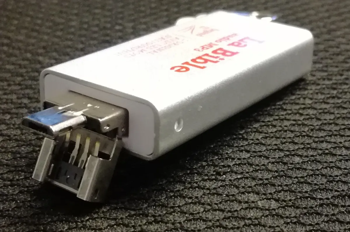 BIBLE SEGOND 21 AUDIO - CLE USB A, C ET MICRO - NOUVEAU MODELE