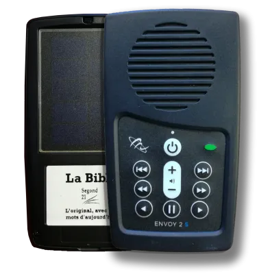BIBLE SEGOND 21 AUDIO LECTEUR A RECHARGE SOLAIRE LIVRE AVEC ECOUTEURS ET CABLE DE CHARGEMENT INCLUS