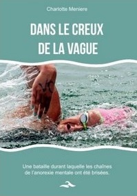 DANS LE CREUX DE LA VAGUE