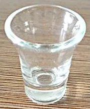 GOBELETS EN VERRE POUR SAINTE CENE - VENDU PAR 20 PIECES